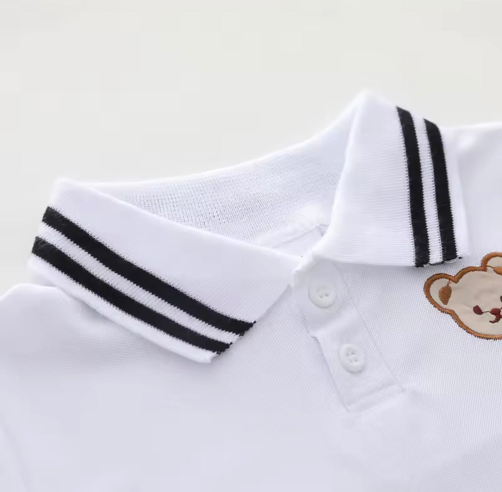 Conjunto Infantil de Verano con Polo y Shorts – Osito Bordado