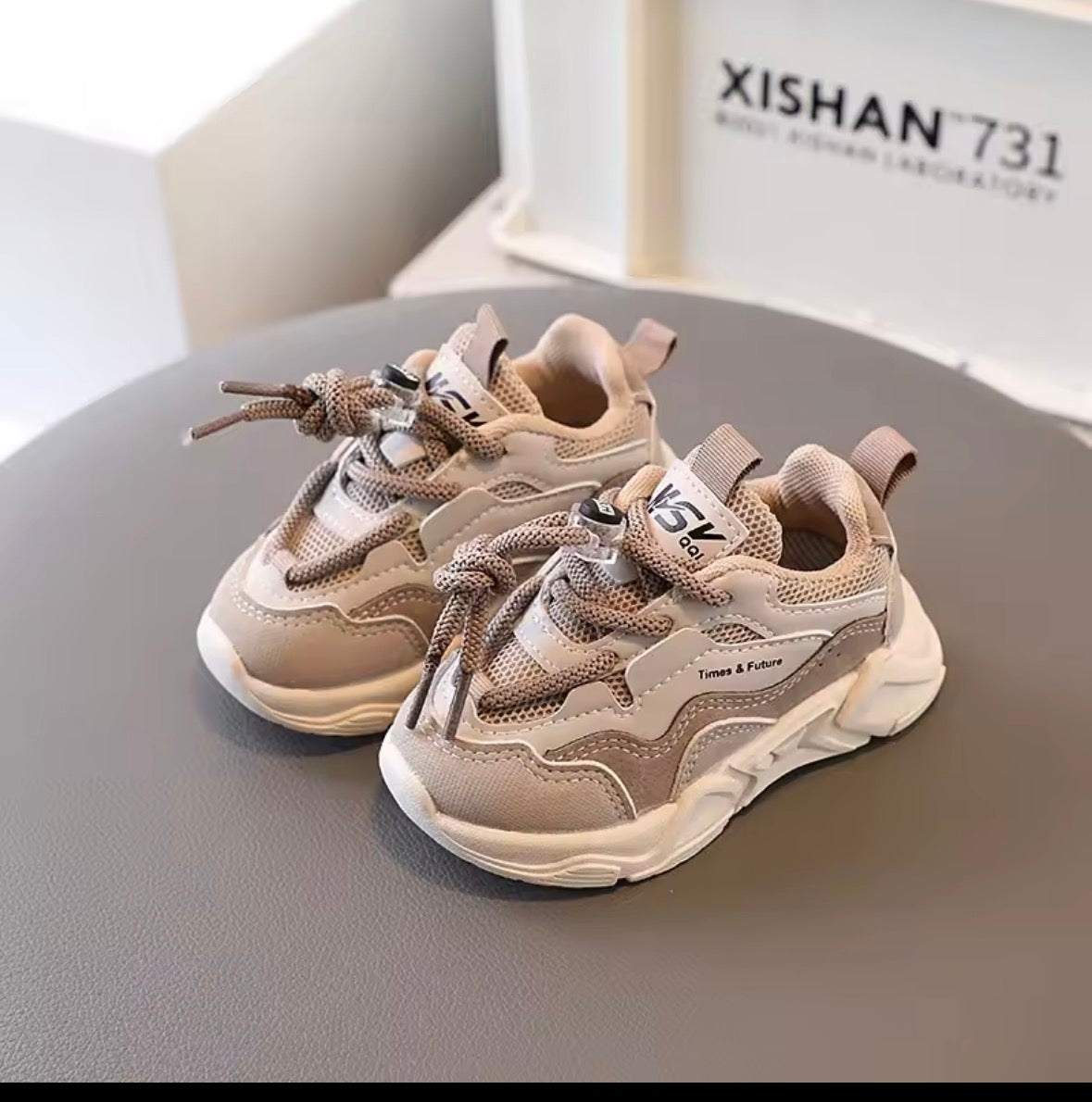 Zapatillas deportivas infantiles